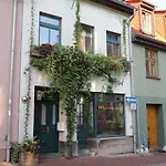 Ferienwohnung-Im-Mauerbluemchen