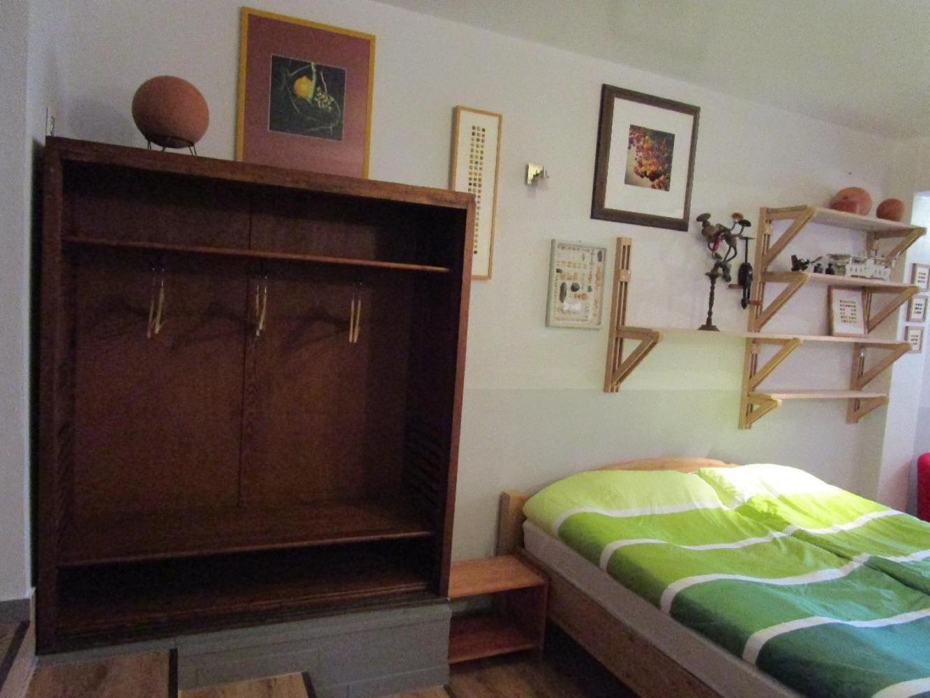 Apartment Ferienwohnung-im-mauerbluemchen